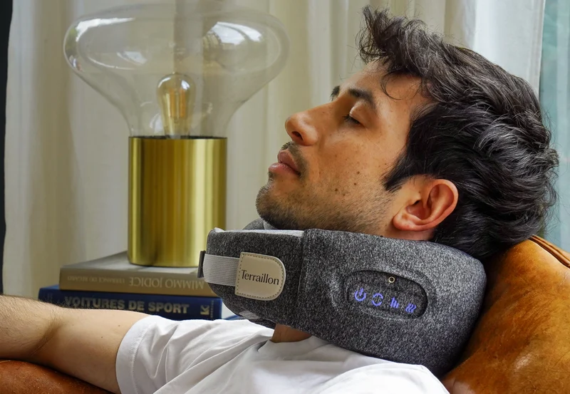 NECK MASSAGER – Appareil de massage cervical shiatsu