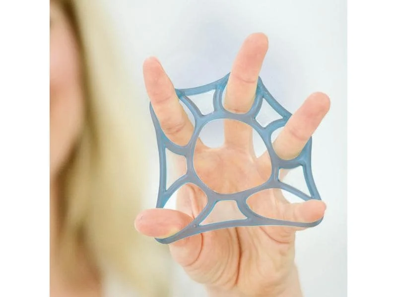 SISSEL Finger Exerciser Set, 4 Stück, 2 blau (extra-soft) und 2 pink (soft)