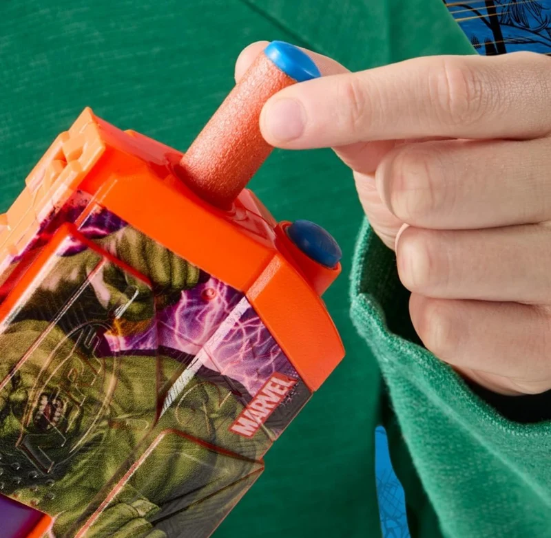Nerf Marvel Hulk Dart Blaster | 4 Nerf N1 Foam Darts | Hulk-Inspired Blaster Skin Designs | Kids Gifts |Outdoor Toys & Games for Ages 8+