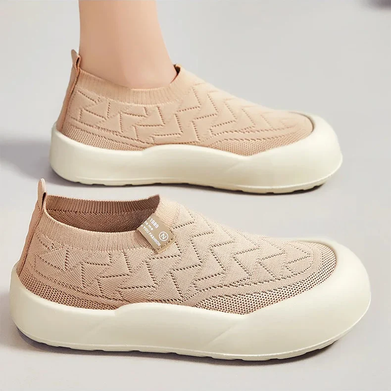 Slip-On en Maille Respirante à Large Semelle
