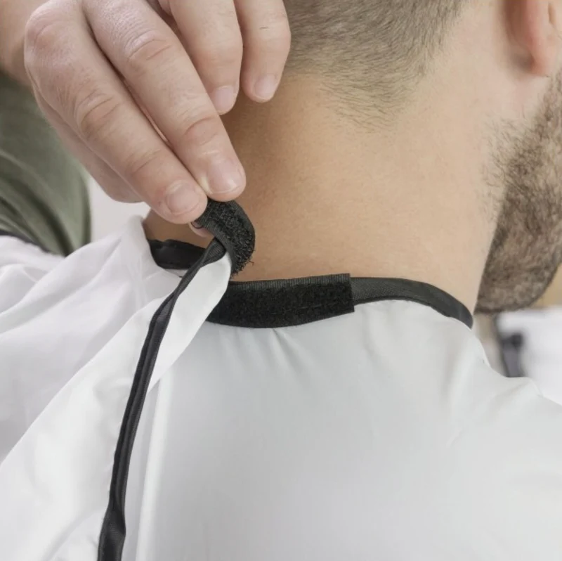 Tablier de Rasage pour Homme - Récolte les poils