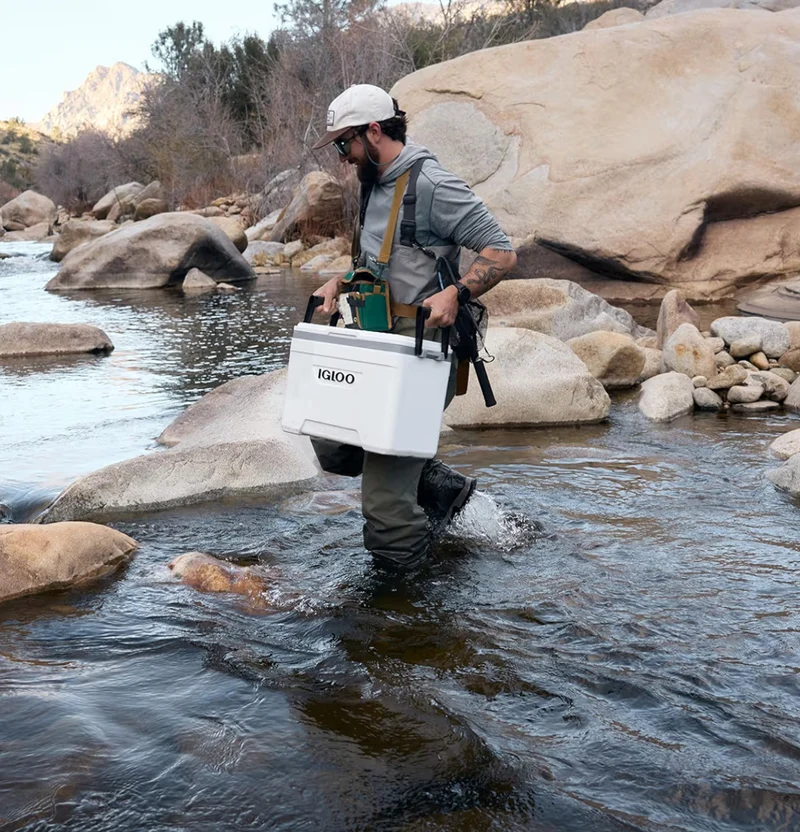 Igloo Marine Cooler | Insulated Hard Shell Ice Chest |Great for Fishing, Camping, Boating, & More
