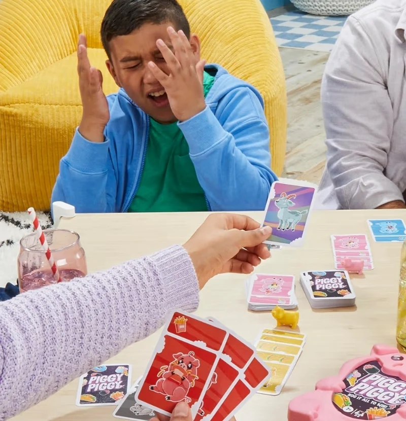 Hasbro Gaming Piggy Piggy Card Family Games for Kids, Teens, and Adults - Quick-Playing Travel Games