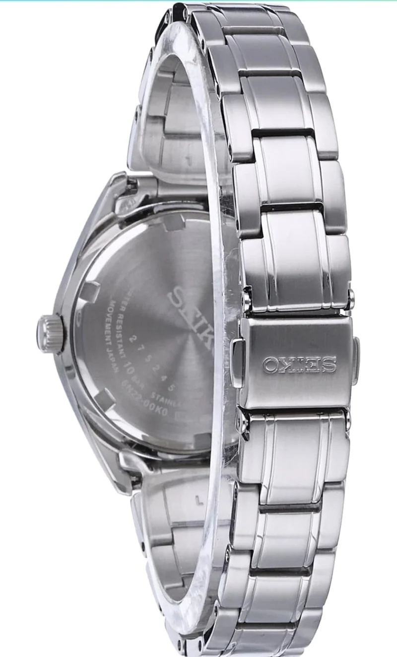 SEIKO Watch Date Calendar, and Water-Resistant to 100m - Silver