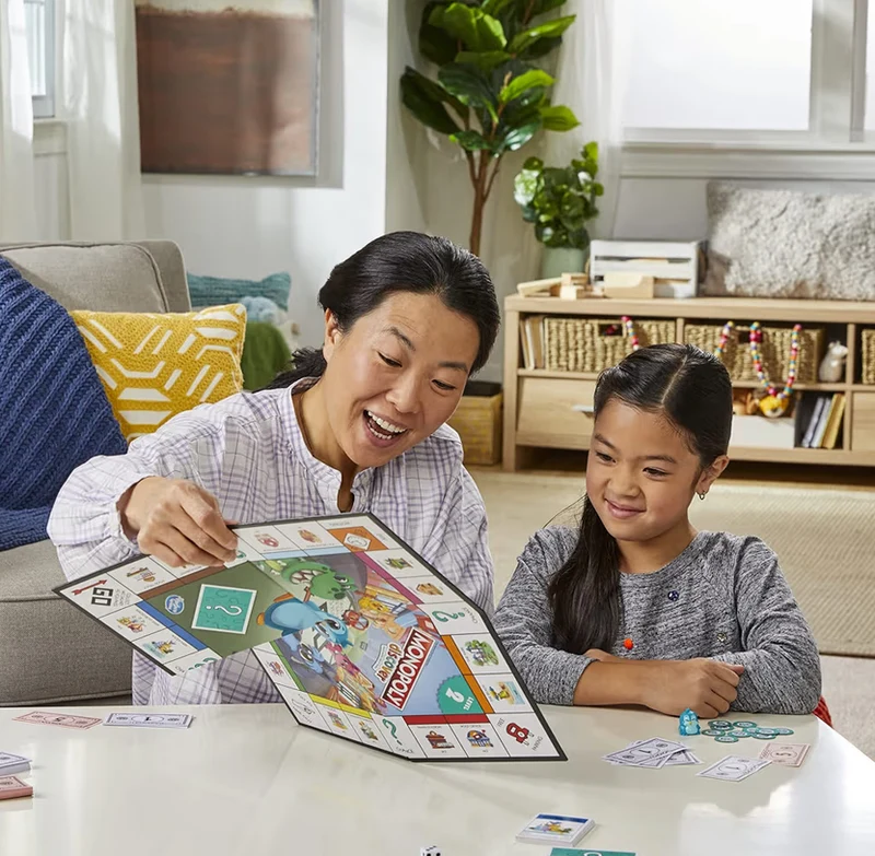 Monopoly Discover Board Game for Kids Ages 4+, Fun Game for Families, 2-Sided Gameboard for 2-4 players, 2 Levels of Play, Playful Teaching Tools for Families