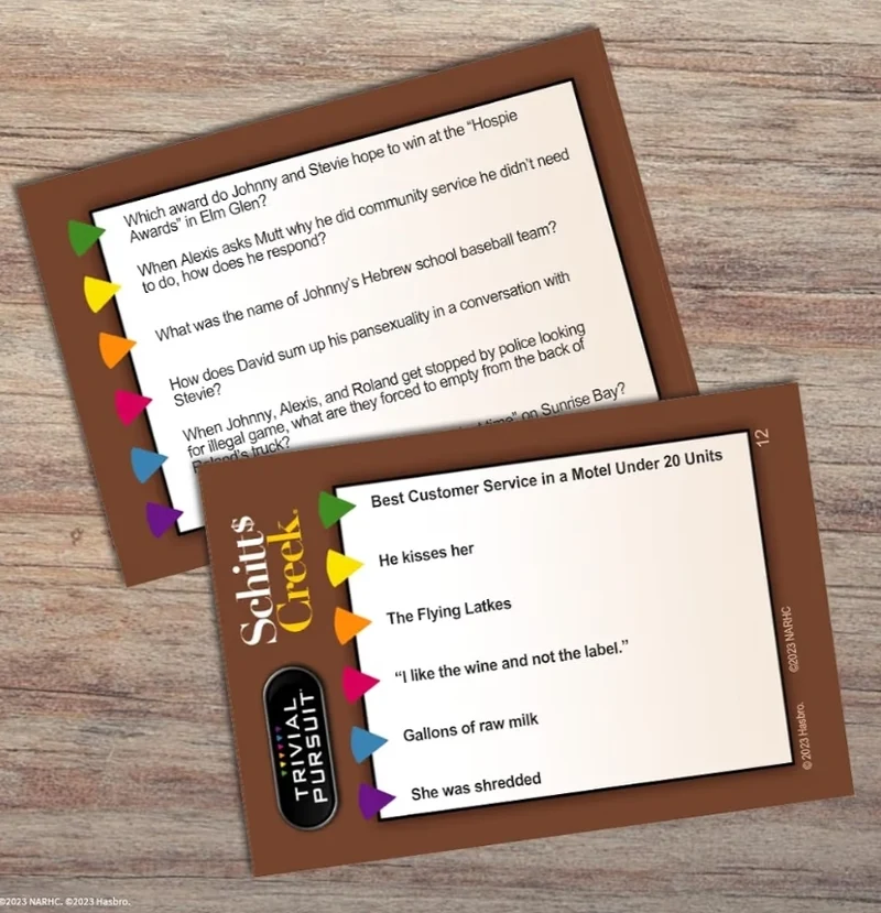 Trivial Pursuit Schitt's Creek Edition | Trivia Game Questions from Schitt's Creek | 600 Questions & Die in Travel Container | Officially Licensed Schitt's Creek Game