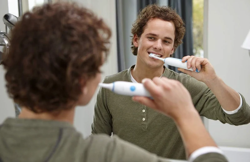 Philips Sonicare DailyClean 2100 rechargeable Electric Toothbrush (HX321117) - Mid Blue 1 CT.