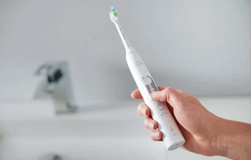 Philips Sonicare ProtectiveClean 6500 Rechargeable Electric Toothbrush, with Pressure Sensor, 3 Cleaning Modes- White ( HX6462/05)