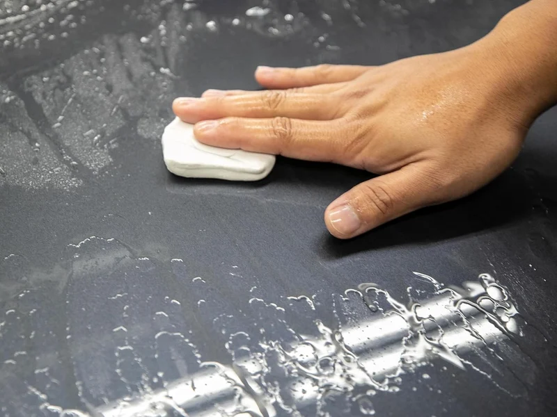 Meguiar's Smooth Surface Clay Kit, Safe and Easy Car Claying for Smooth - Glass Finish