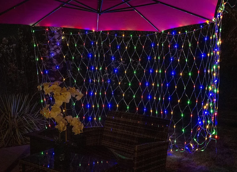 100 LED 4.5ft x 6.5ft Christmas Net Lights Decorations - (Multicolor)