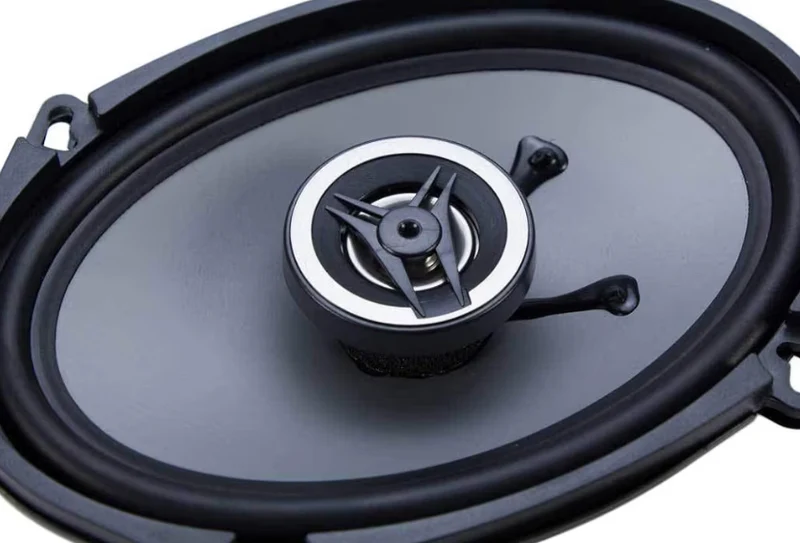 Crunch CS Series Coaxial Speakers 5 x 7"/ 6 x 8 250 Watts max - NEW