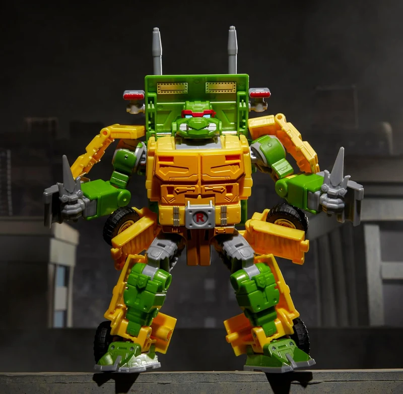 Transformers Collaborative Teenage Mutant Ninja Turtles x Toy Party Wallop, 7-inch Action Figure, 8+