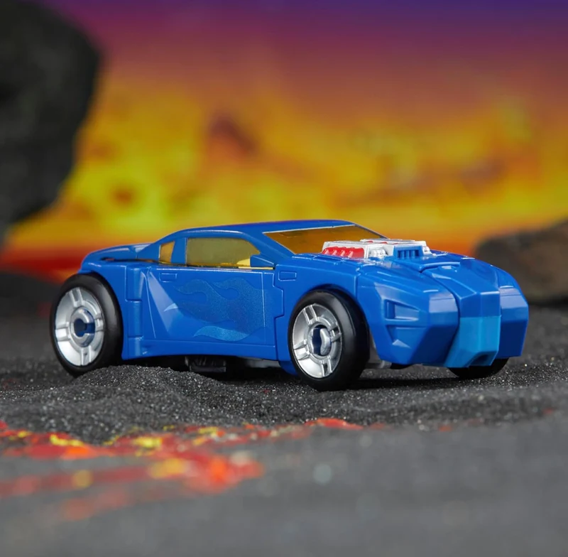 Transformers Legacy United Deluxe Class Robots in Disguise 2001 Universe Autobot Side Burn, 5.5-inch Converting Action Figure, 8+