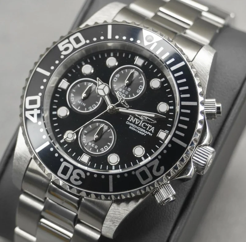 Invicta Men's 1768 Pro Diver Collection Stainless Steel Watch with Black Dial