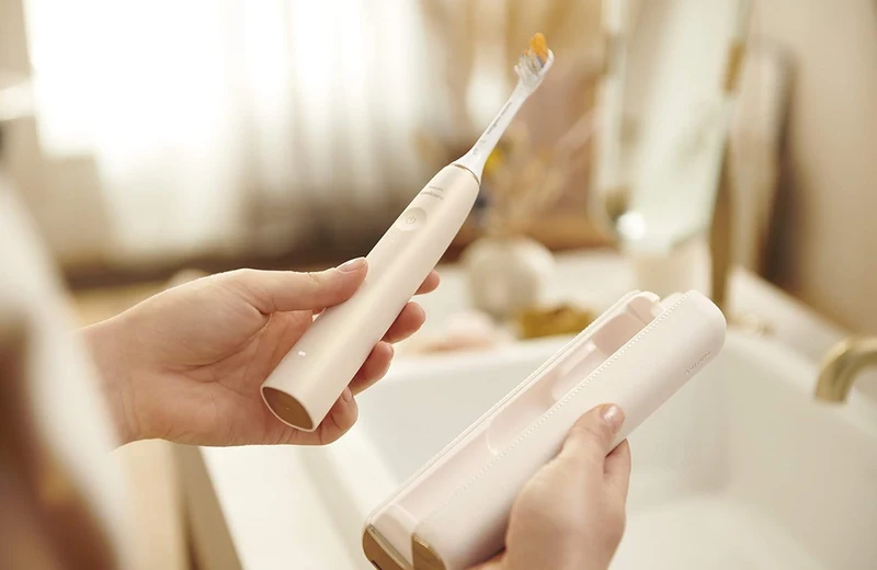 Philips Sonicare 9900 Prestige Rechargeable Electric Power Toothbrush with SenseIQ - (Champagne)