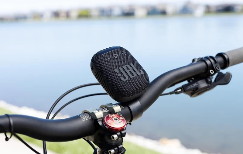 JBL Wind 3 FM Bluetooth Handlebar Speaker, Black - NEW